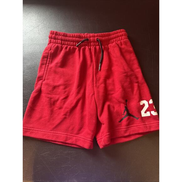 Jordan Shorts Kids Small Red Black Fleece Athletic Basketball Gym Logo Jumpman - Picture 1 of 7